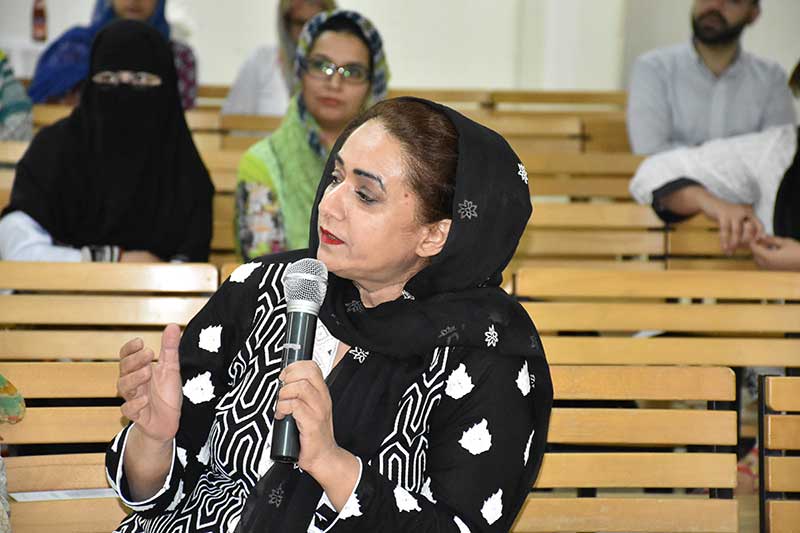 Reflection and Critical Thinking by Dr. Najam 12 12