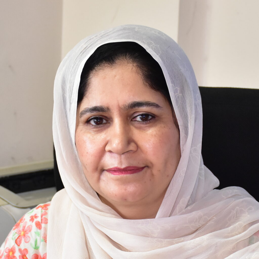 Dr. Umme kulsoom Khattak1